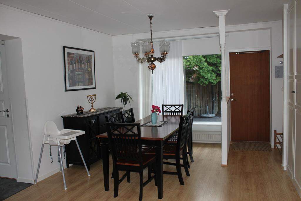 Art Holm Family Villa Homeaway Malmö Oda fotoğraf